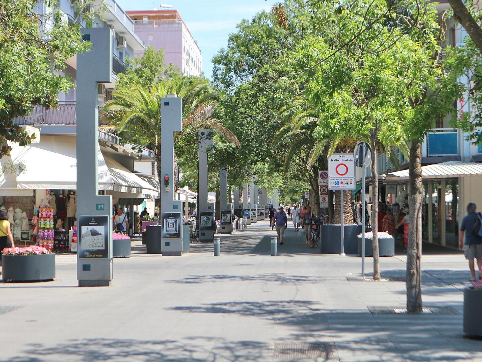 Apartament Alideco Lignano Sabbiadoro Zewnętrze zdjęcie